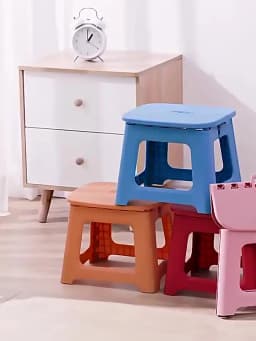 1 Piece of Foldable Chair Stool, Thickened and Portable, Lightweight Plastic Stool Suitable for Home Bathrooms and Outdoor Use