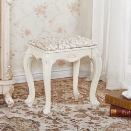 European American Style Dressing Stools Makeup Stool Soft Small Square Ottomans Household Chairs Princess Bedroom Nail Stools