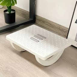 1pcs Step Foot Stool Under Desk Massage Pedal Relieves Tired Feet Anti Cross Legs for Office Home Desk Ergonomic Foot Rest