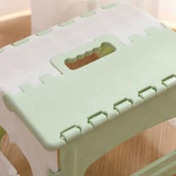 HHTL Plastic Multi Purpose Folding Step Stool Home Train Outdoor Foldable Storage