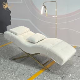 Luxury Tufted Lash Bed Curved Ergonomic Design Gold Metal X-Legs Facial Bed Massage Table Beauty Salon Spa Furniture Esthetician