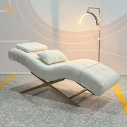Luxury Tufted Lash Bed Curved Ergonomic Design Gold Metal X-Legs Facial Bed Massage Table Beauty Salon Spa Furniture Esthetician