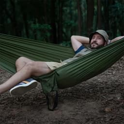 1Set Hammock with Straps and Storage Bag, Lightweight and Durable Textile Material Suitable for Beach Picnics and Hiking Trips