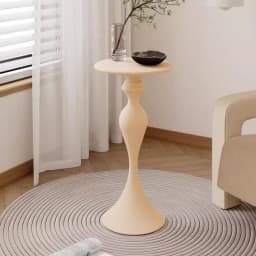 Minimally modern small apartment, bedside living room, sofa, coffee table, iron round table, ins style
