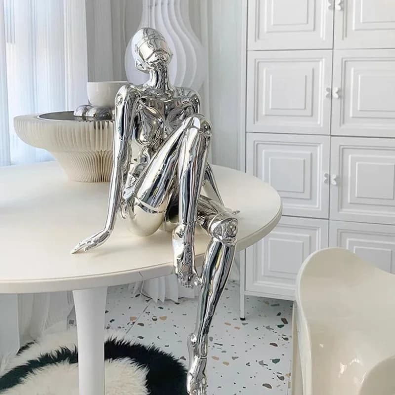 Contemporary Humanoid Statue, Polished Metal Finish, Stylish Living Room & Office Decoration