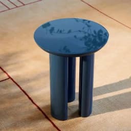 Retro Modern Round Side Table with Vintage Design for Small Spaces Easy Assembly Mid-Century Sofa Coffee Table for Living Room