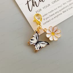 Popular alloy colored Zouju butterfly pendant keychain bag pendant