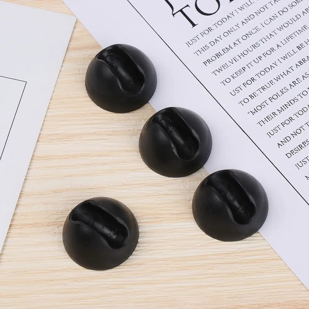 4Pcs/set Useful Floor Protector Wear-resistant Non-Slip Table Pads Hairpin Chair Leg Caps Anti-slip Pad Furniture Feet Covers