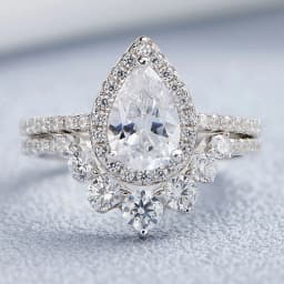 Newshe 1.5 Ct Halo Pear Cut 925 Silver Engagement Ring Set for Women Cambered Wedding Band High Grade Cz Luxury Bridal Jewelry