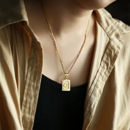 2020 Fashion 26 Letters Square Charm Necklaces Choker Figaro Link Chain Gold Color Length Adjustable Fashion Jewelry Gift GPM05H