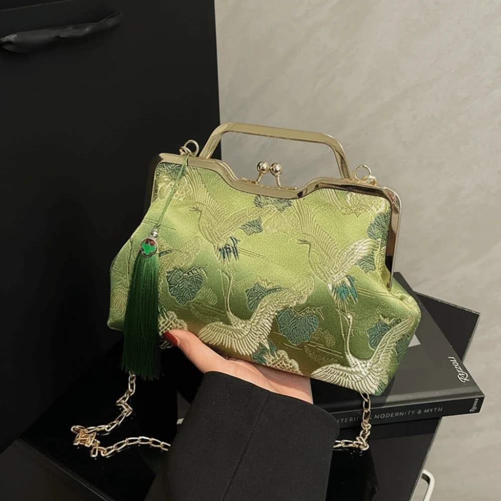 Elegant Vintage Lady Handbag Luxury Chinese Style Crossbody Bag Embroidery Tassels Design Shoulder Bag for Women