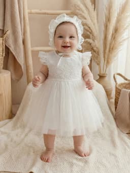 Baby Girl, 0-2 Years Old, White Dress with Lace Trim and Floral Embroidery, Fluffy Net Fabric, for Baptism, with a Hat