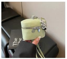 2026 NEW Ins Fashion Luxury Cute Love Fashion Joker Candy-colored Shoulder Portable Red Headphone Case Wrist Strap Mini Bag
