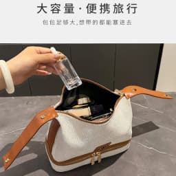 New in Metal Label Retro Luxury Canvas Handheld Makeup Bag with High Quality and Multi Functional Travel Storage Bag