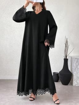 2026 casual and elegant style, V-neck solid color lace long sleeved lace dress long skirt, casual shopping, relaxing and resting