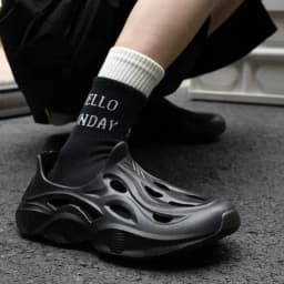 Comfort Thick Bottom Clogs Men Summer 2026 Breathable Hollow Out Waterproof Eva Sneakers Non Slip Man's Water Shoes Slippers