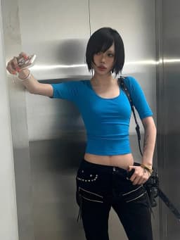 Tonngirls Aesthetic 2000s T-shirt Women Half Sleeve Slim Crop Tops Y2k Fairycore Vintage Tops Streetwear Square Collar Tshirts