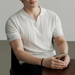 Spring and Summer New Luxury European Short-sleeved V-neck T-shirt Men's Fashion Sweater