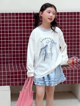 Girls' base shirt spring clothes, girls' big children's western-style Korean long sleeved T-shirt children's spring and autumn