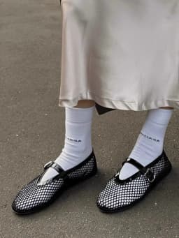 2026 New Fashion Fishnet Mary Jane Flats Women Black Breathable Mesh Sandals Ballet Shoes Flats Lady Casual Dress Shoes Summer