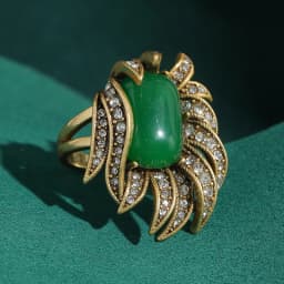 Charm Vintage Gold Plated Feather Rings Antique Green Rhinestone For Women 2026 Banquet Jewelry High Quality Trends Accessories