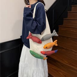 Cute Little Fish Relaxed Knitted Bag 2026 Summer New Commuter Versatile Shoulder Bag Contrasting Cut Out Tote Bag