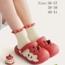 Adorable EVA Apple Slippers Anti Slip Waterproof Apple Sandals Closed Toe Soft Bottom Indoor Outdoor Sandals Spring Summer