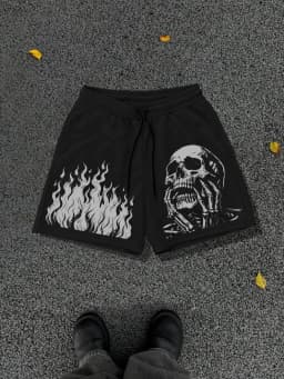 European and American Men's Summer Flame Skull Print Comfortable and Breathable Drawstring Shorts for Outdoor Leisure Vacation