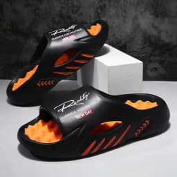 2026 New Men's Massage Slippers Indoor and Outdoor Sandals Beach Casual Shoes Comfortable Soles Men's Slippers Large