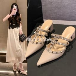 2026 New Pointed Rivet Women's Sandals High Heels Root Root Women's Slippers Luxury Women's Shoes Lacquer Leather Women's Shoes
