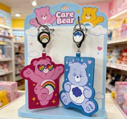 Care Bears Cute Bear Shaped Card Holder with Retractable Reel – Adorable Bag Charm for ID & Cards