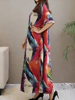 Large size summer new artistic loose print V-neck short sleeved dress for women