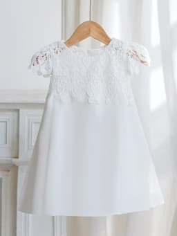 Young Girls Cute and Elegant Princess Dress Little Girl White Silk Crepe Evening Gown with Lace Wedding Flower Peddler Dress