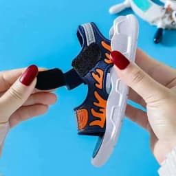 2026 Summer Korean Style Kids Sandals Non-slip Soft Sole Adjustable Hook Loop Beach Shoes For Boys Girls