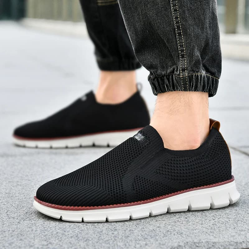 Summer New Men's Sports Shoes Breathable Mesh Cloth Shoes Outdoor Casual Shoes Men's Non-Slip Flying Woven Shoes Plus Size 50