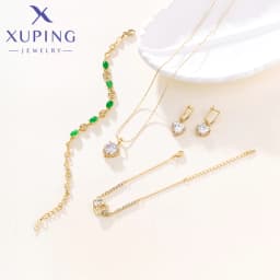 Xuping Jewelry Promotion Exquisite Mixed Designs Elegant Simple Women's Bracelet Birthday Gifts R407