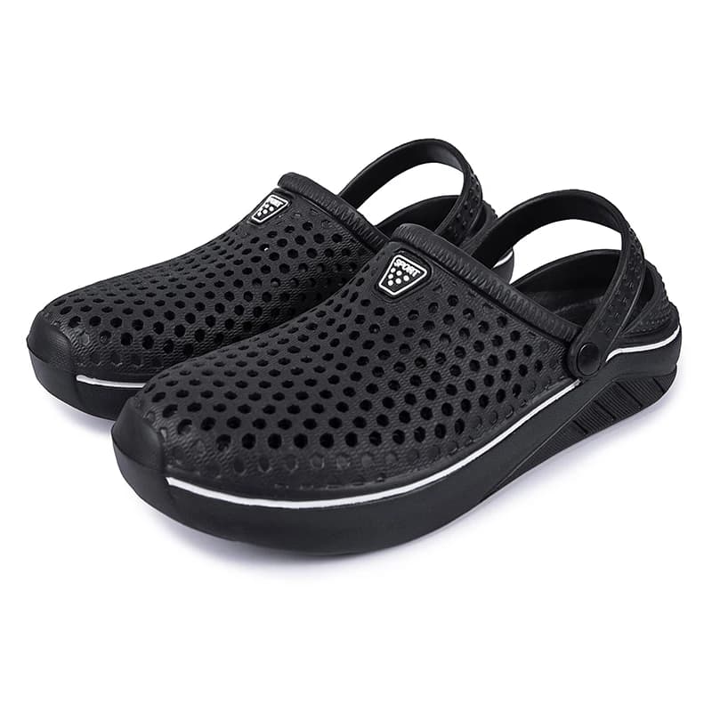 Comfortable Men Pool Sandals Summer Outdoor Beach Shoes Men Slip on Garden Clogs Casual Water Shower Slippers Men Zapatos