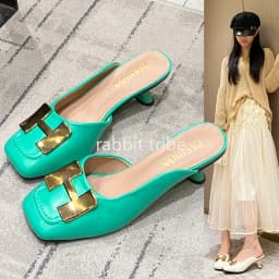 2026 New Fashion Luxury Low Heel Women's Sandals Metal Decorative Women's Sandals Square Head Women's Slippers