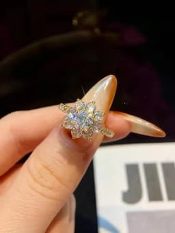 Sparkling 1 Carat Moissanite Diamond Sun Flower Engagement Rings For Women Gift Wedding High Quality Luxury Jewelry