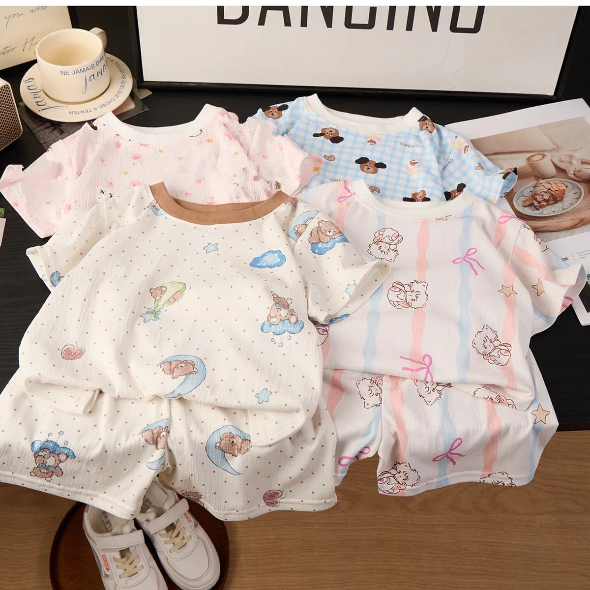 Girls Boys Cartoon Print Sweet Pajamas Short Sleeve Round Neck T-shirt+pants Sleepwear Kids Summer Casual Clothing Sets Pyjama