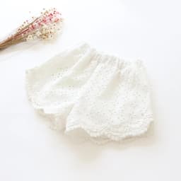 2026 New Summer Korean Style Girls Hollow Lace Shorts Fashion Hot Pants Beach Shorts For Big Kids
