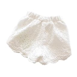 2026 New Summer Korean Style Girls Hollow Lace Shorts Fashion Hot Pants Beach Shorts For Big Kids
