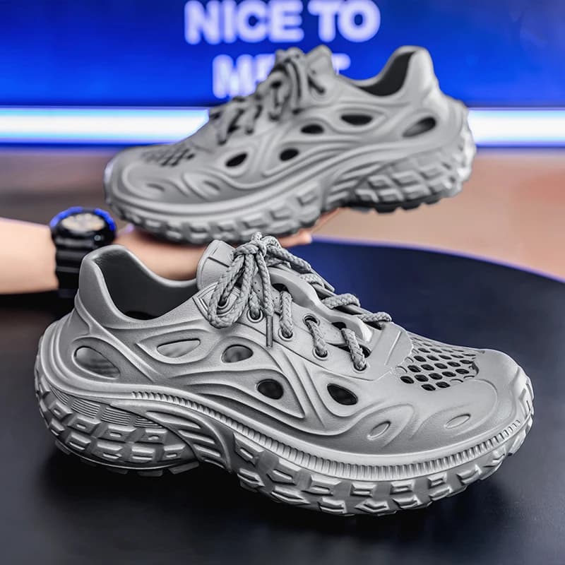 Sandals EVA Baotou Men's 2026 New Summer Fashion LoversSandals Outdoor Thick Bottom Hole Shoes Luxury Beach Men Garden Shoes