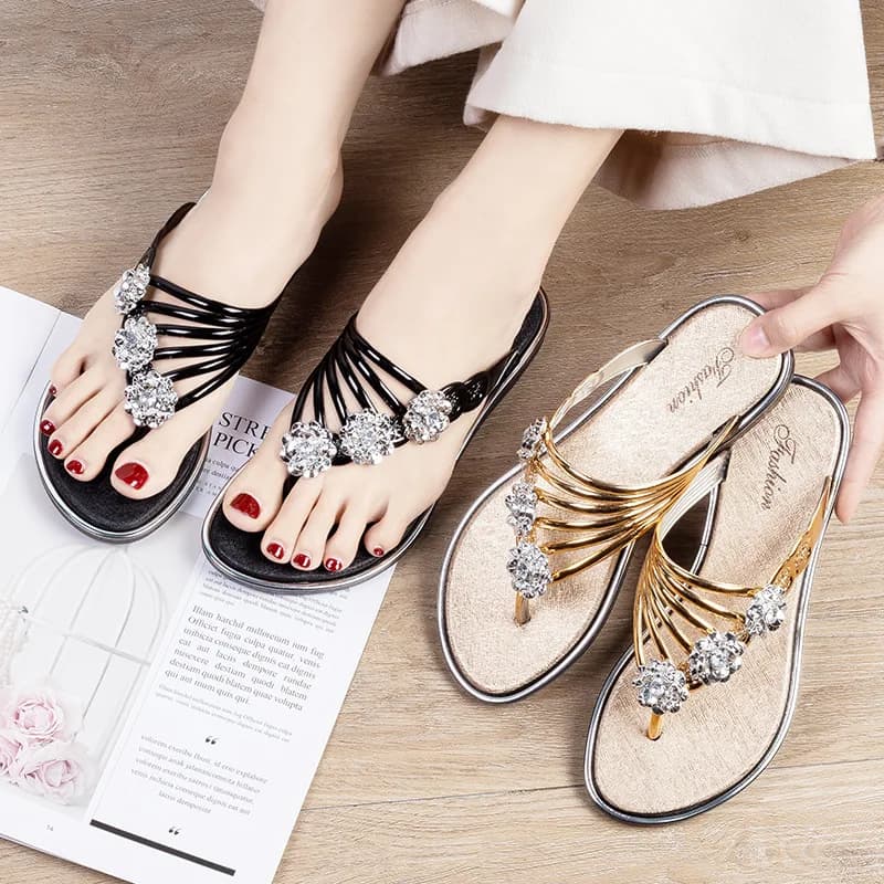 Women's summer flip-flops, new style, flat sandals, lightweight, fashionable, casual, beach sandals, seaside sandals