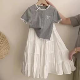 Two Piece Set Girls' Short Sleeved Skirt Summer New Fashion Lace T-shirt Cake Skirt Kids Beautiful Suit