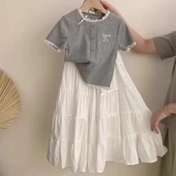 Two Piece Set Girls' Short Sleeved Skirt Summer New Fashion Lace T-shirt Cake Skirt Kids Beautiful Suit