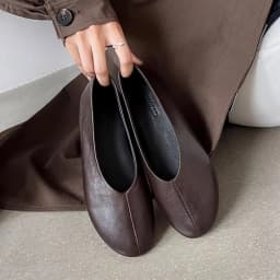 Soft Leather Casual Round-toe Flat Shoes for Ladies. 2026 Spring New Style. Simple and Comfortable for Daily Wear. Leather Shoes