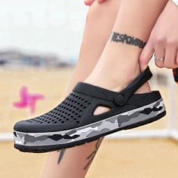 Flat Sandals Men Shoes New Slippers Men Garden Platform Sandals Man Summer Sandals Male Sneakers Outdoor Flip Flops Home Clogs