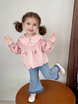 Girls' Shirt 2026 New Children Spring and Autumn Baby Shirt Top Little Girl Western Style Flower Embroidered Shirt