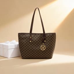 Fashion M Letter Print Tote Bag PU Letter Pendant Large Capacity Shoulder Bag Water Resistant handbag for Commuting shopping